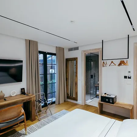 Etel Boutique * 科尔察