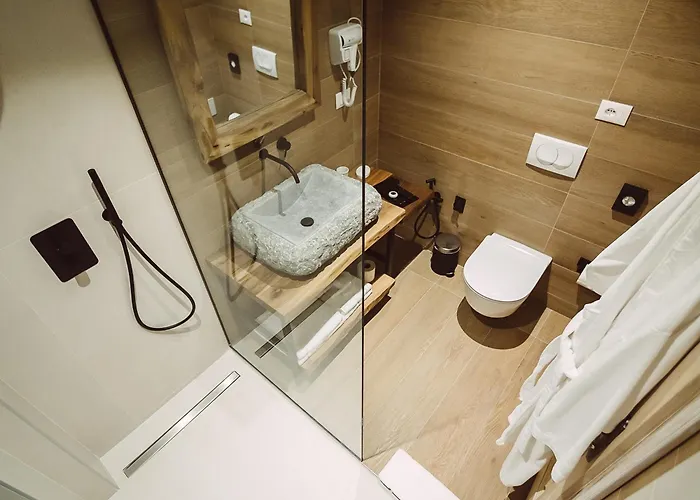 Etel Boutique * Korcza